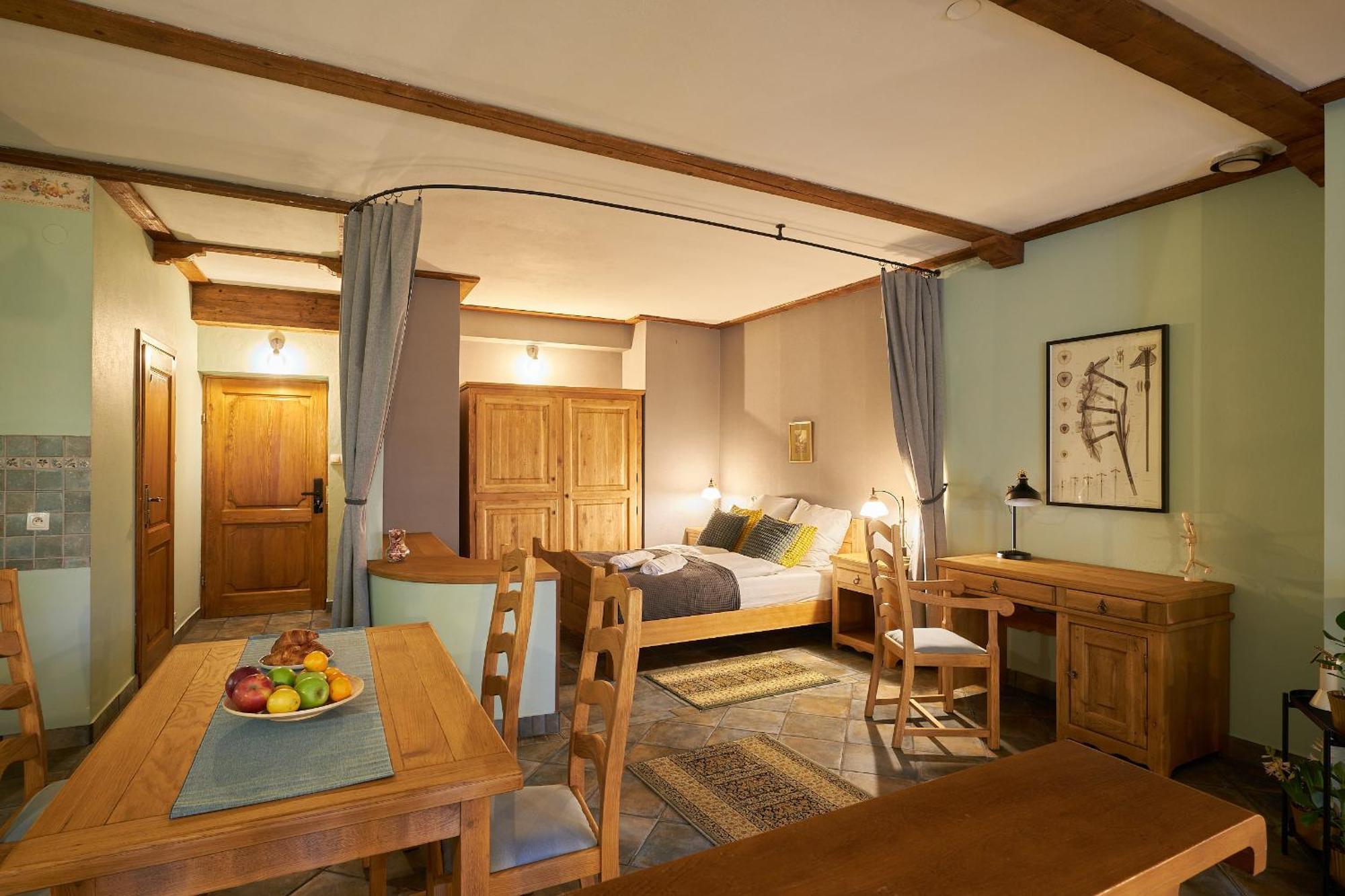 Vincent Oldtown Apartment *
